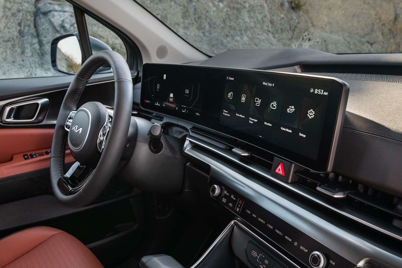 2025 Kia Carnival cargo area